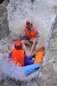 【白云峰漂流】“江南第一漂”白云峰漂流一日游