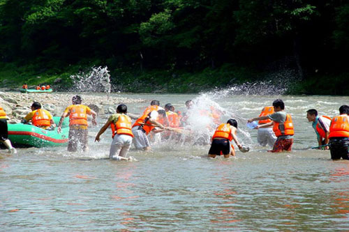 白河湾漂流第一站 怀柔四大漂流地盘点(图)