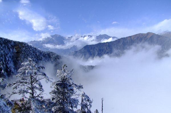 西岭雪山