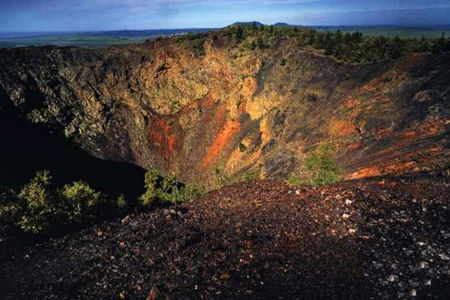 五大连池捡火山石